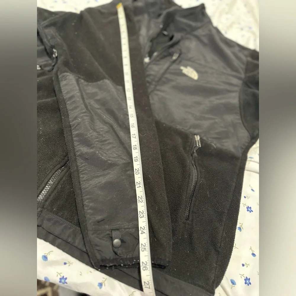 The North Face Denali Fleece Jacket Mens XL Black Full Zip Coat.